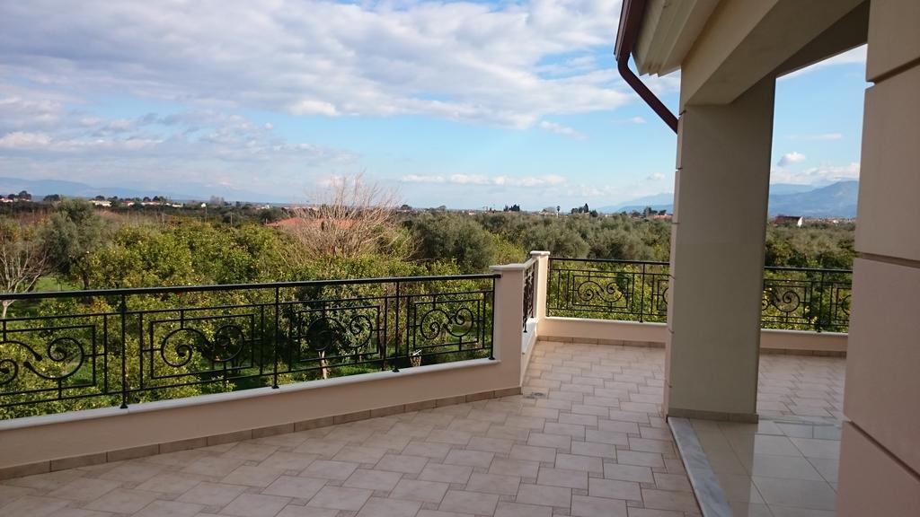 Dimitris Villa Aigio Esterno foto